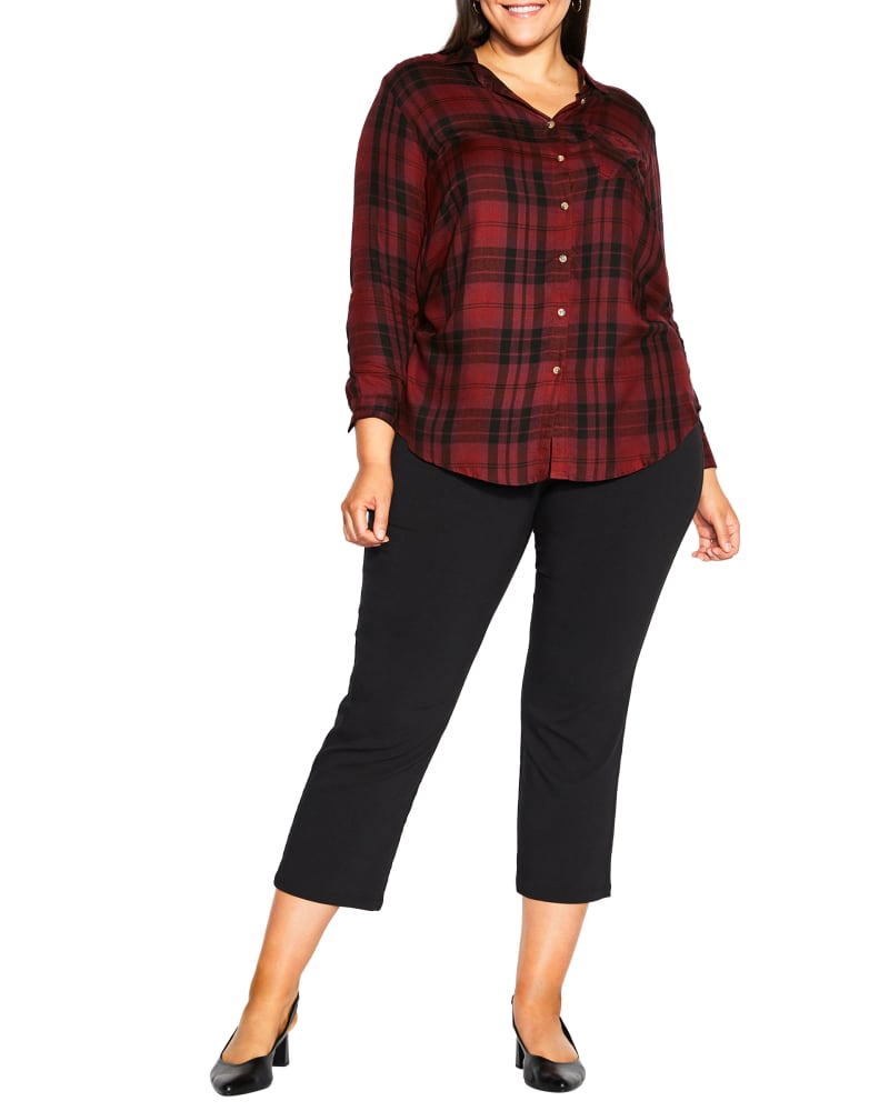 Front of a model wearing a size 18 SHIRT KYLEE PLAID in Sangria by avenue. | dia_product_style_image_id:302923